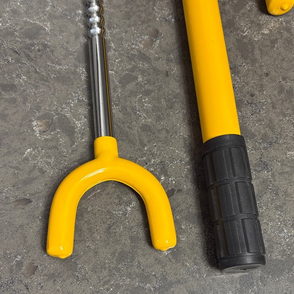 Steering Wheel Lock - Picture 6 of 9